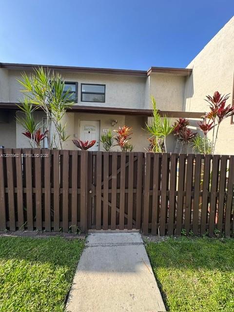 10296 NW 9th St Cir # 202, Miami FL 33172