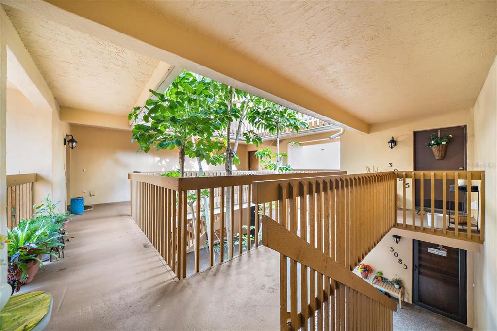 3085 WILLOW GREEN DRIVE UNIT 26, SARASOTA, FL — photo 3 of 30