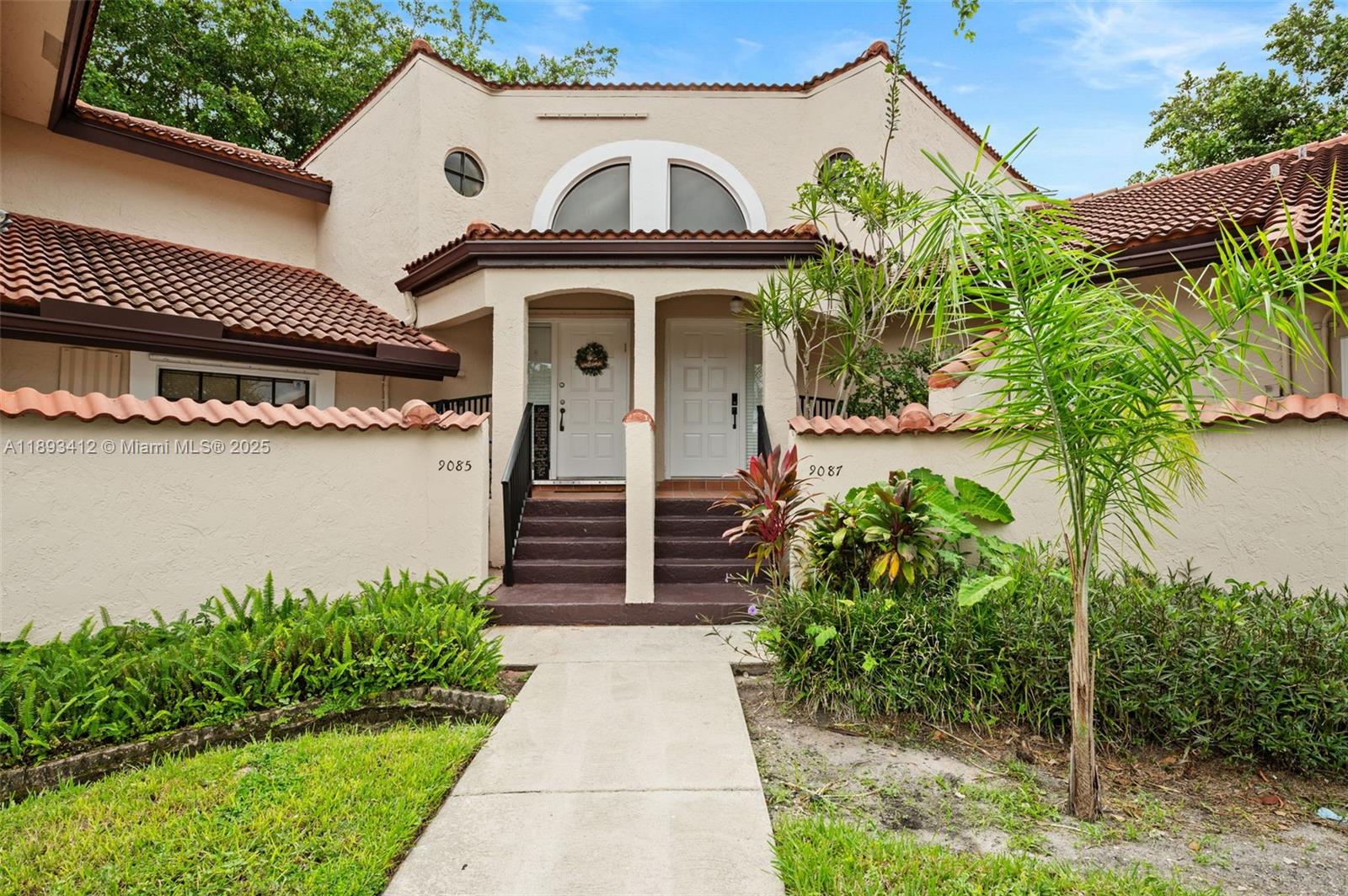9087 W Sunrise Blvd, Plantation FL 33322