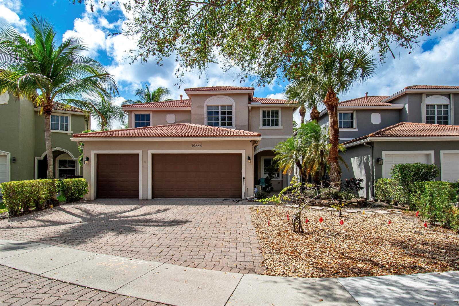 10833 Lake Wynds Court, Boynton Beach FL 33437