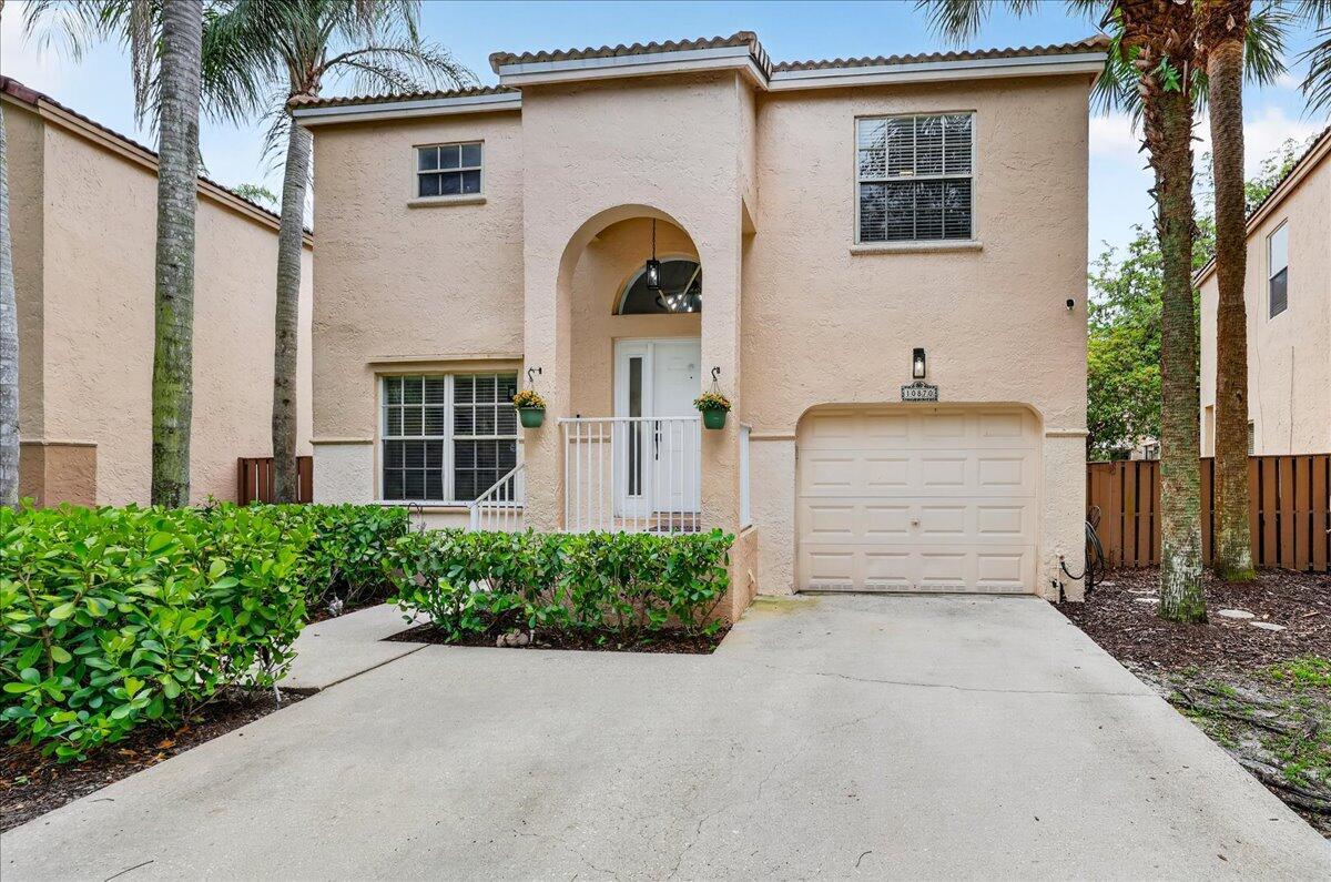 10870 NW 12th Drive, Plantation FL 33322