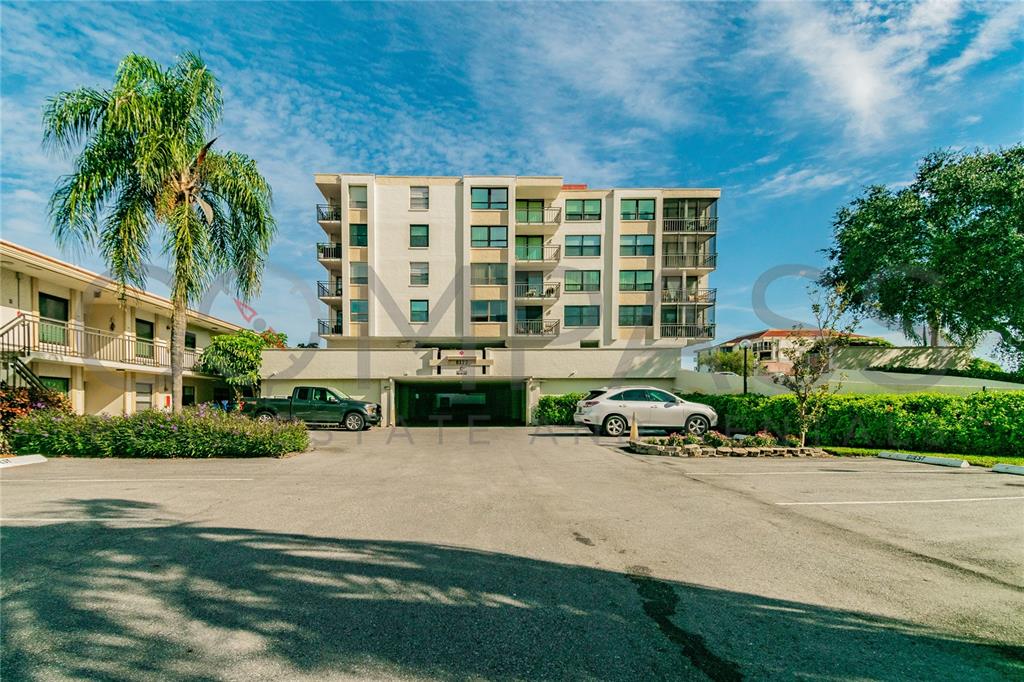 6177 SUN BOULEVARD UNIT 405