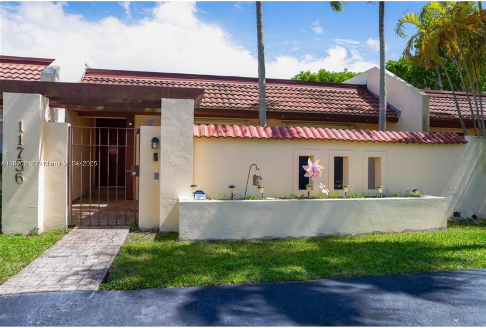 11736 SW 112th Ter, Miami FL 33186