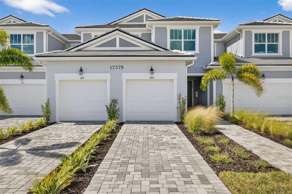 17375 MOONFLOWER DRIVE UNIT 202
