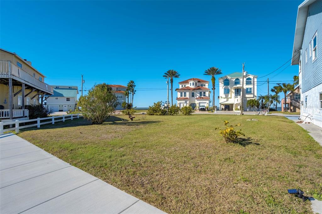 6424 DRIFTWOOD DRIVE, HUDSON, FL — photo 4 of 25
