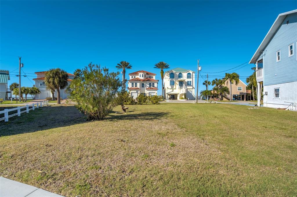 6424 DRIFTWOOD DRIVE, HUDSON, FL — photo 5 of 25