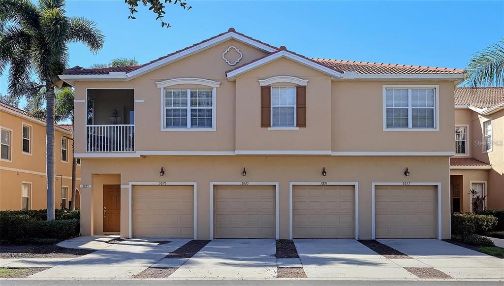 3827 PARKRIDGE CIRCLE UNIT 1-102