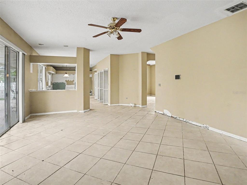 1268 FOXFORREST CIRCLE, APOPKA, FL — photo 4 of 29