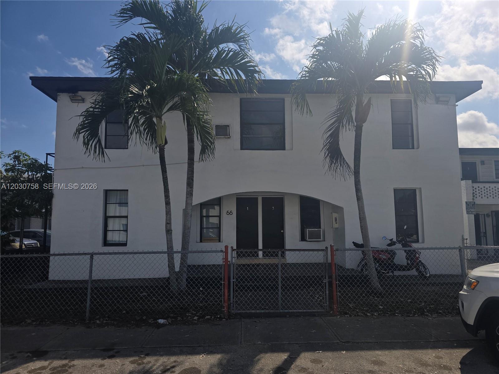 66 W 13th St # 3, Hialeah FL 33010