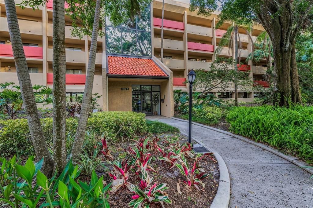3062 EASTLAND BOULEVARD UNIT D402
