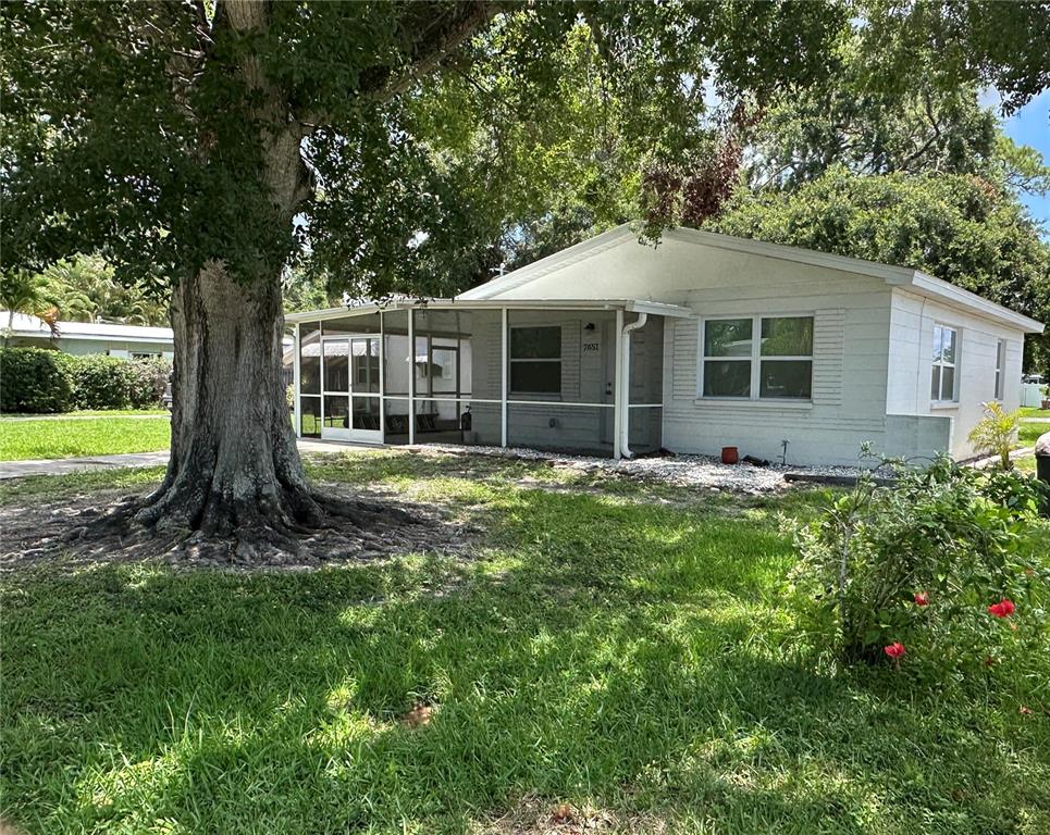 7651 46TH WAY N