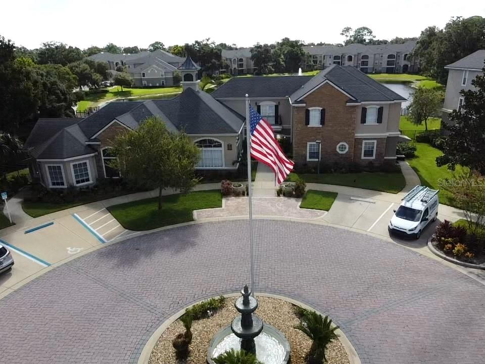 940 VILLAGE TRAIL UNIT 4-205