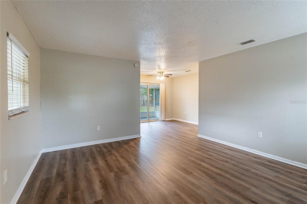 1335 LESCOT LANE, ORLANDO, FL — photo 5 of 23