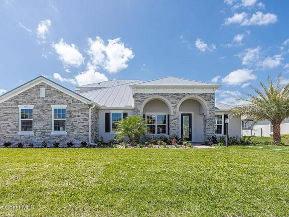 4025 DOMAIN COURT