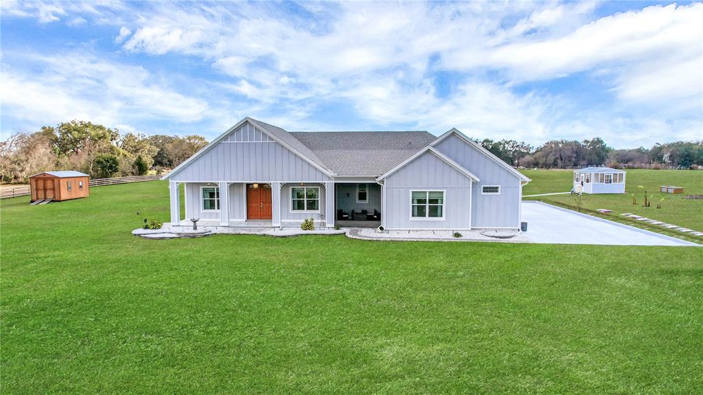 1679 E COUNTY ROAD 462