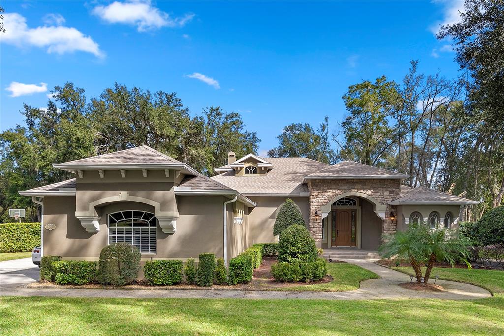 8297 DAY LILY PLACE
