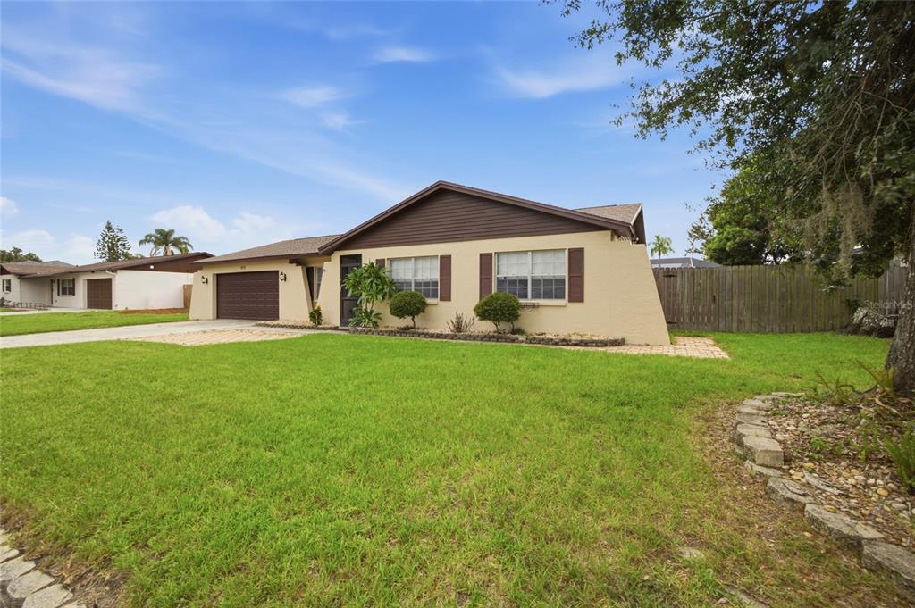 2971 FOREST CIRCLE, SEFFNER, FL — photo 3 of 30