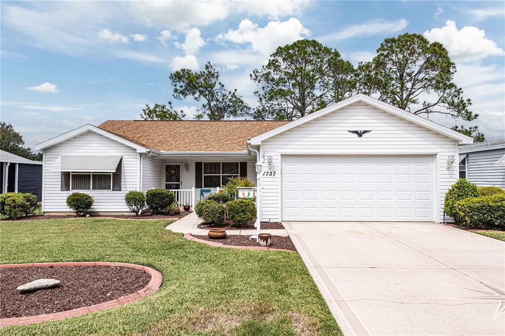 1737 LAUREN LANE