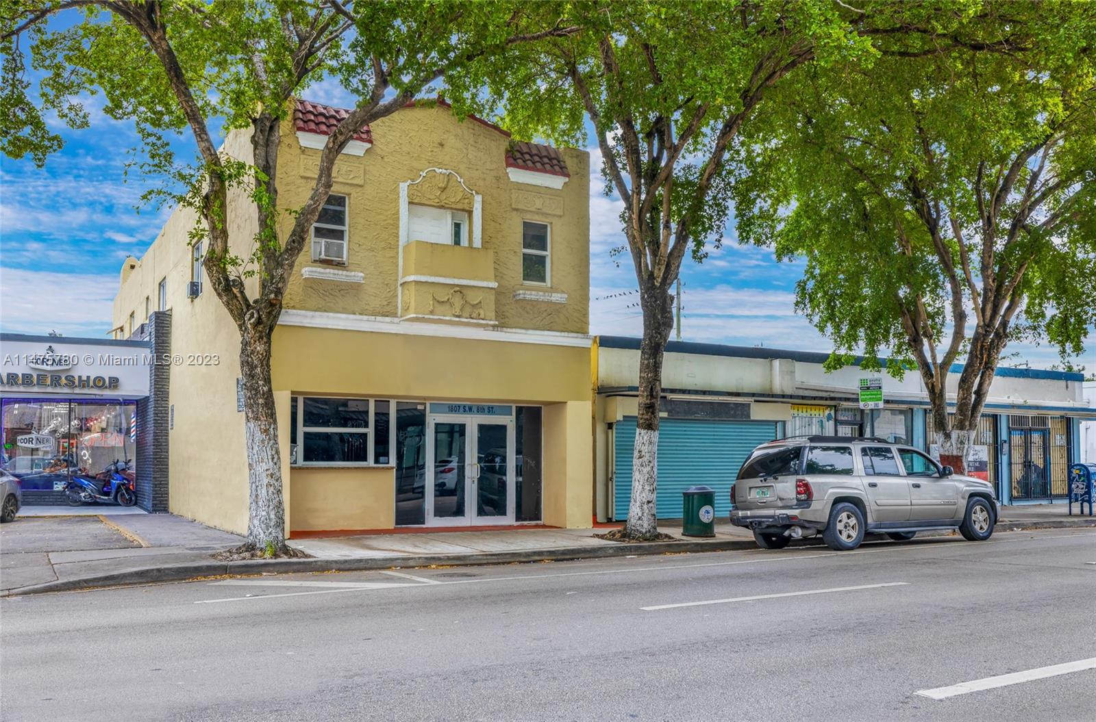 1807 SW 8th St, Miami FL 33135