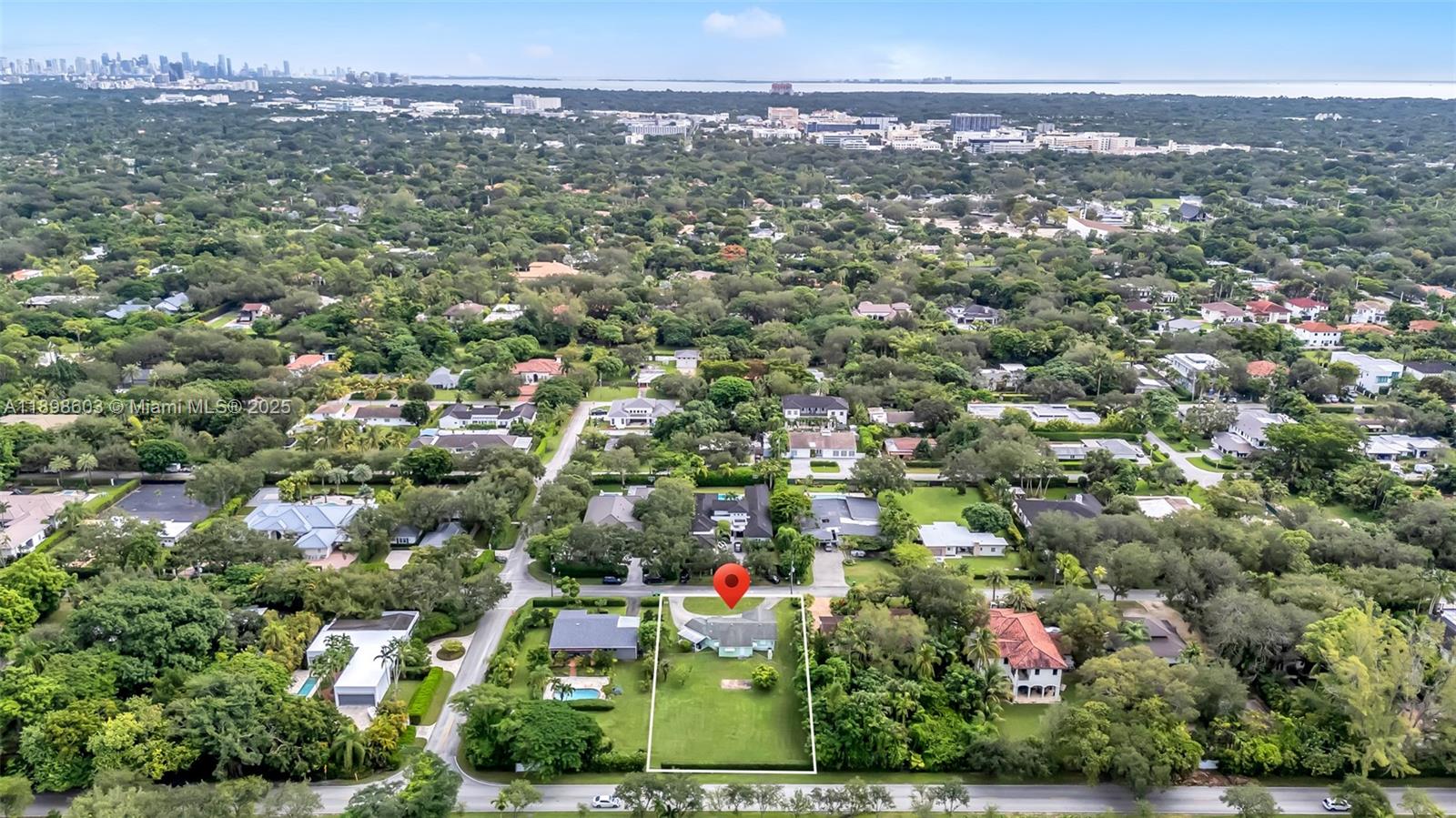 6820 SW 71st Ct, Miami FL 33143