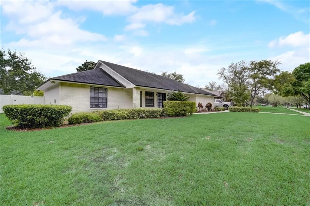 7233 BRANCHTREE DRIVE