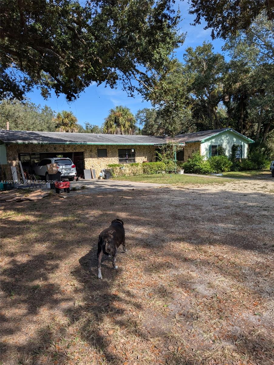 23261 Tuckahoe Rd, Other City - In The State Of Florida FL 33920