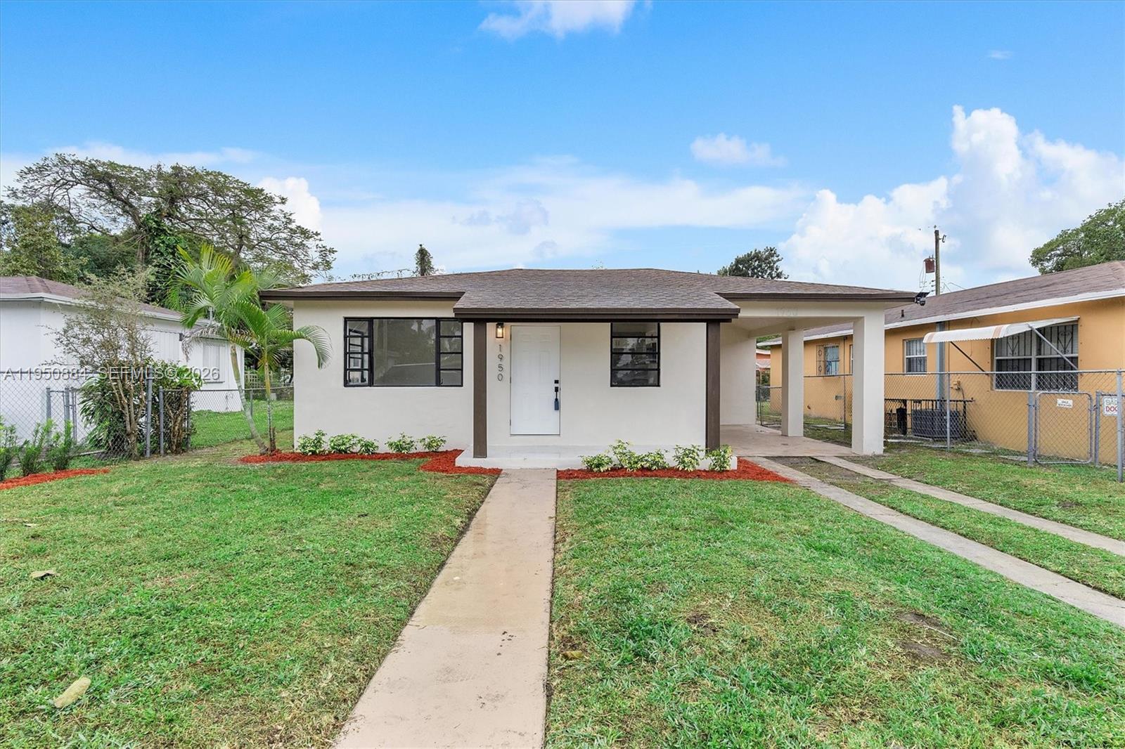 1950 NW 57th St, Miami FL 33142