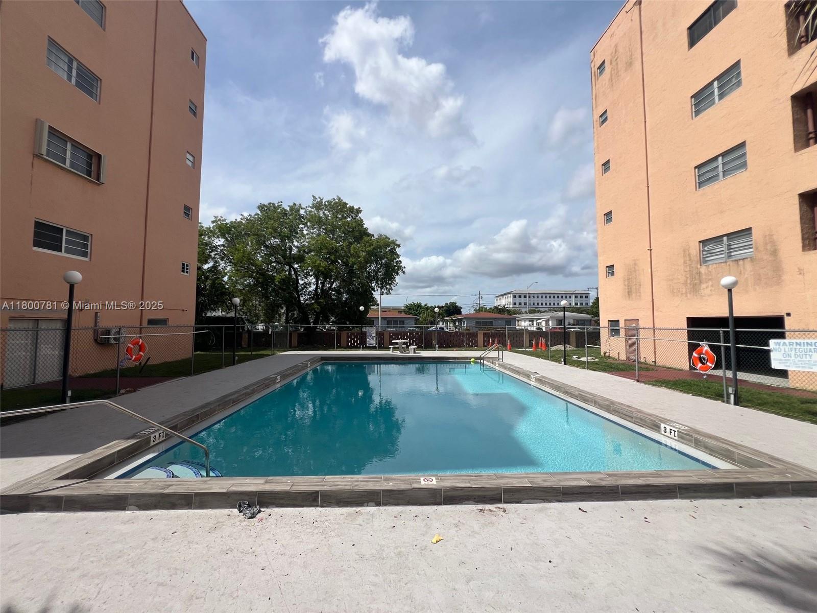 460 E 23rd St # 118, Hialeah FL 33013