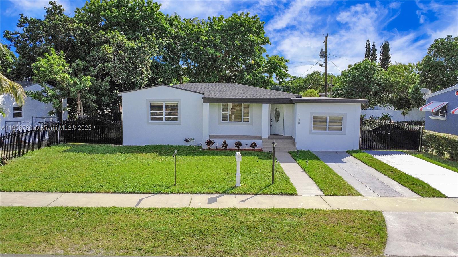 1130 NW 91st St, Miami FL 33150