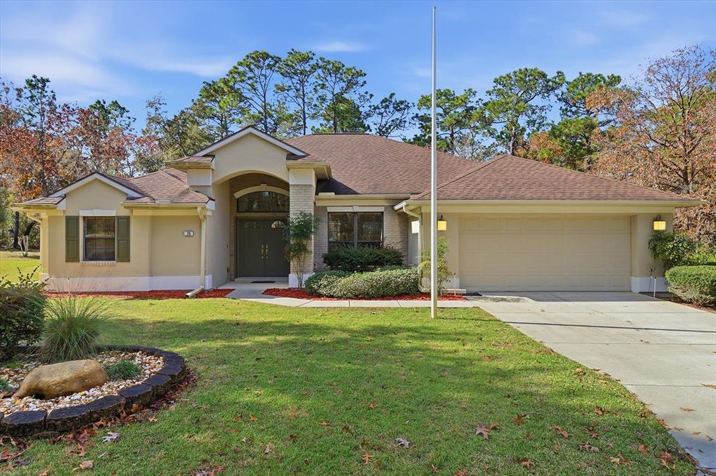 26 PLUMBAGO COURT