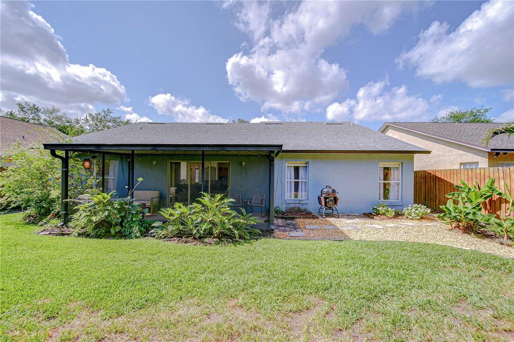 7107 COLONIAL LAKE DR, RIVERVIEW, FL — photo 3 of 30