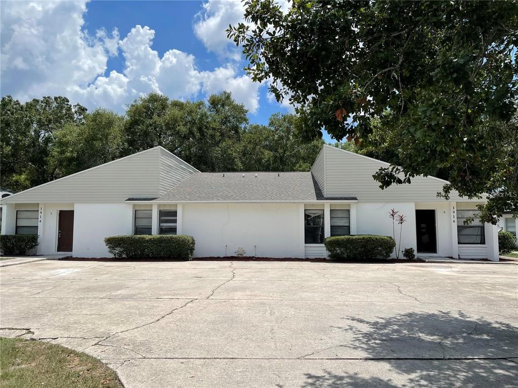 1916 CRYSTAL GROVE DRIVE