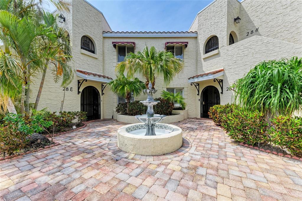 6101 34TH STREET W UNIT 28E