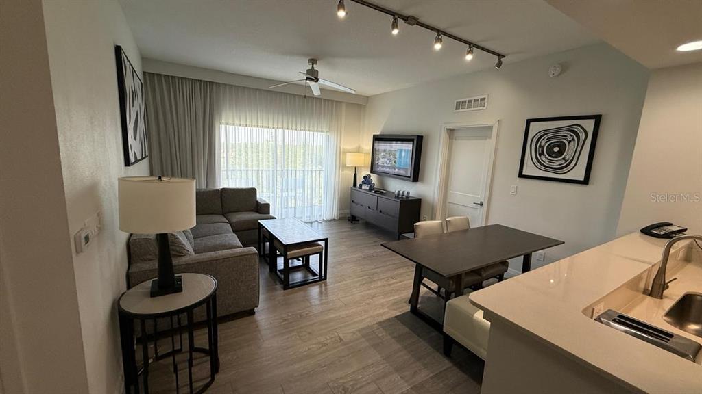 14501 GROVE RESORT AVENUE UNIT 3429