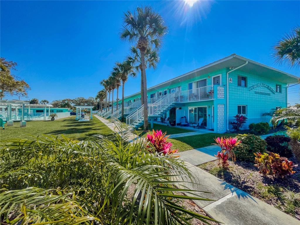 541 S PENINSULA AVENUE UNIT B06
