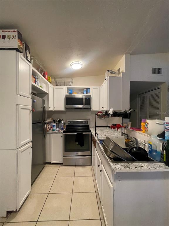 1939 7TH AVENUE E, BRADENTON, FL — photo 2 of 3
