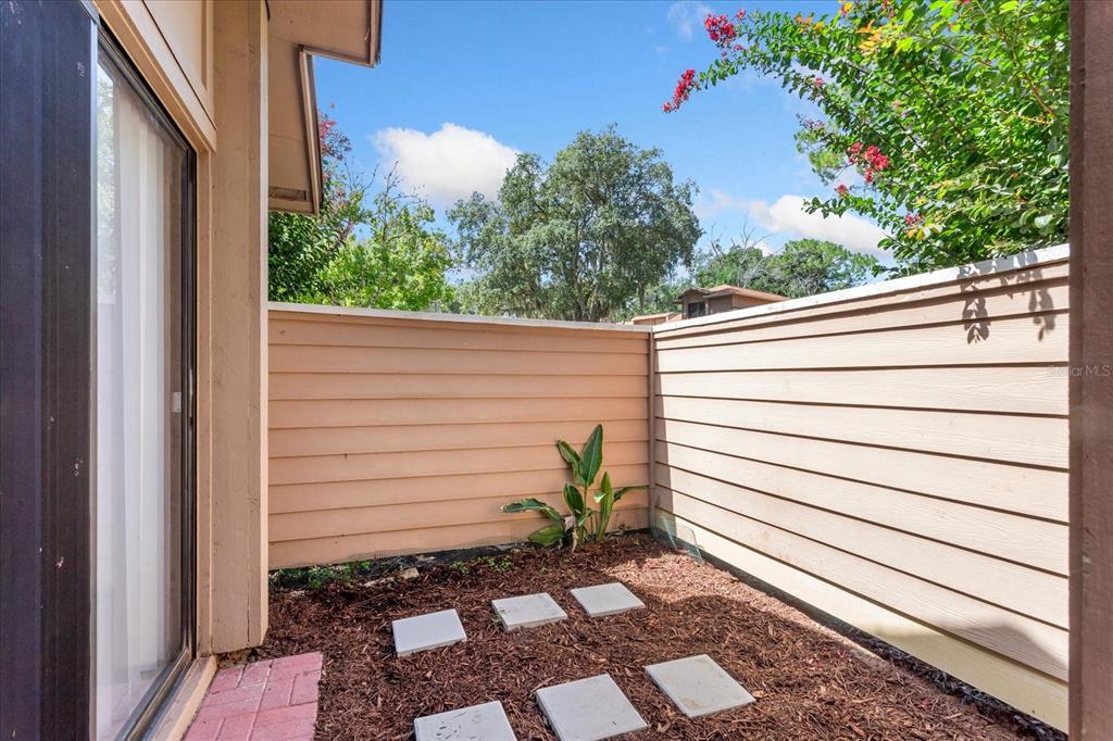 437 STANTON PLACE, LONGWOOD, FL — photo 4 of 30