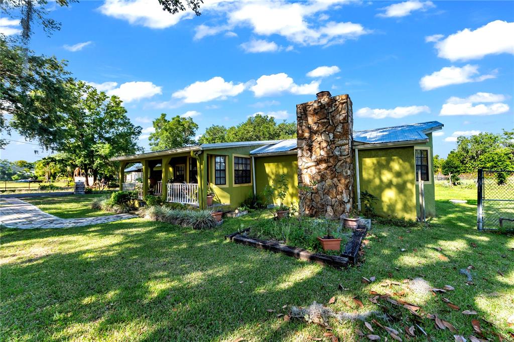13610 ACKER ROAD, DOVER, FL — photo 2 of 30