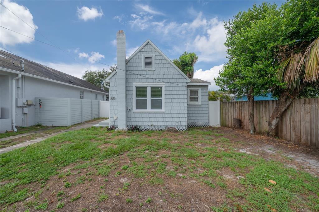 405 E CAYUGA STREET, TAMPA, FL — photo 3 of 30