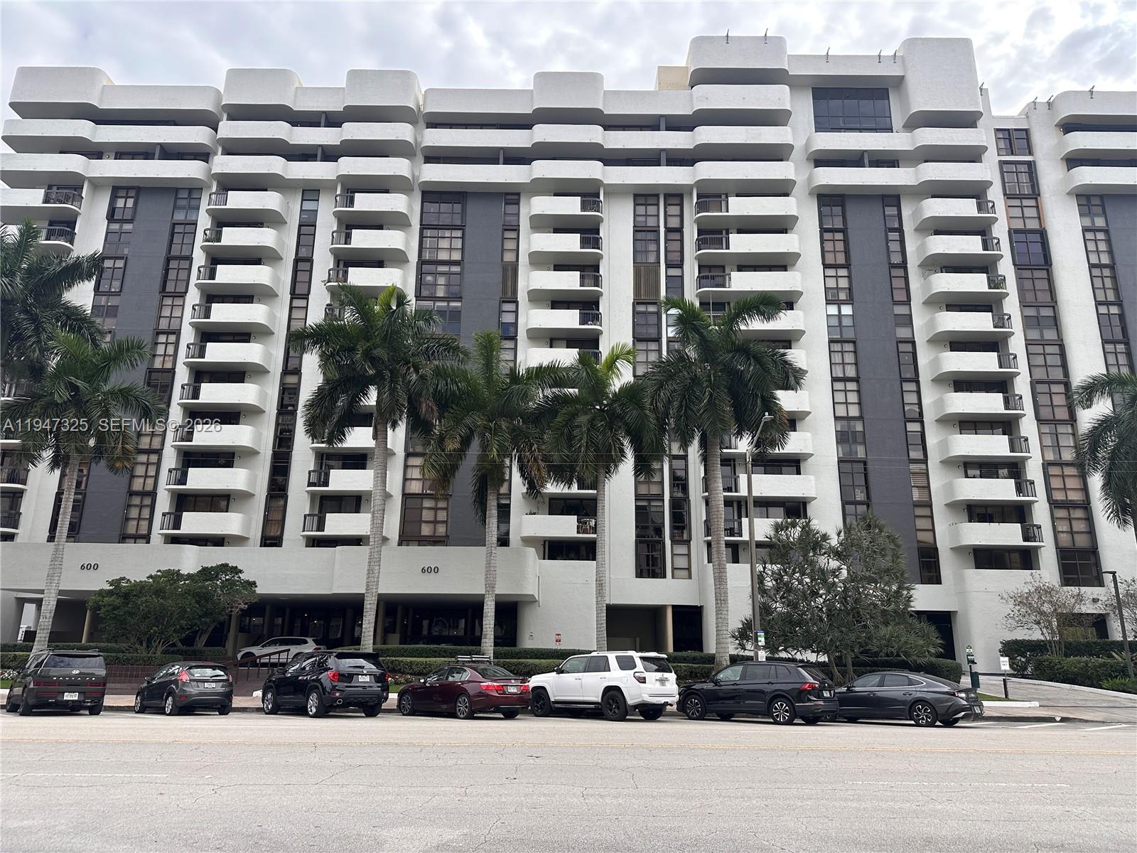 600 Biltmore Way # 318, Coral Gables FL 33134