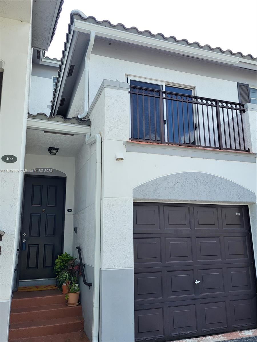 721 SW 148th Ave # 310, Sunrise FL 33325
