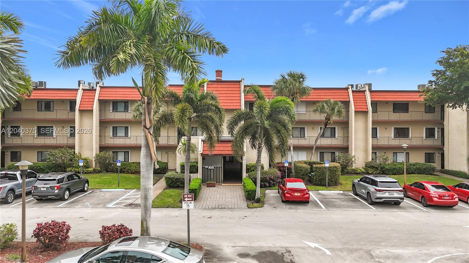 4545 Luxemburg Ct # 103, Lake Worth FL 33467