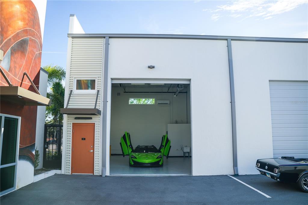 2051 GANDY BOULEVARD N UNIT 400