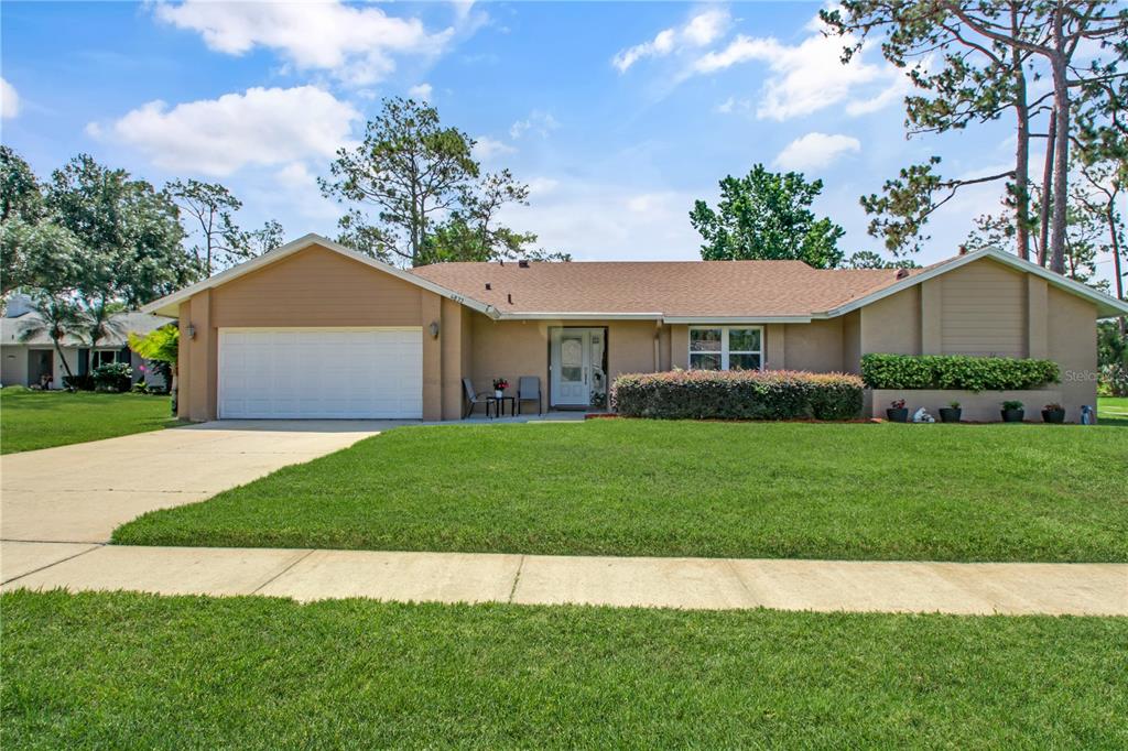 4833 PALM TREE COURT