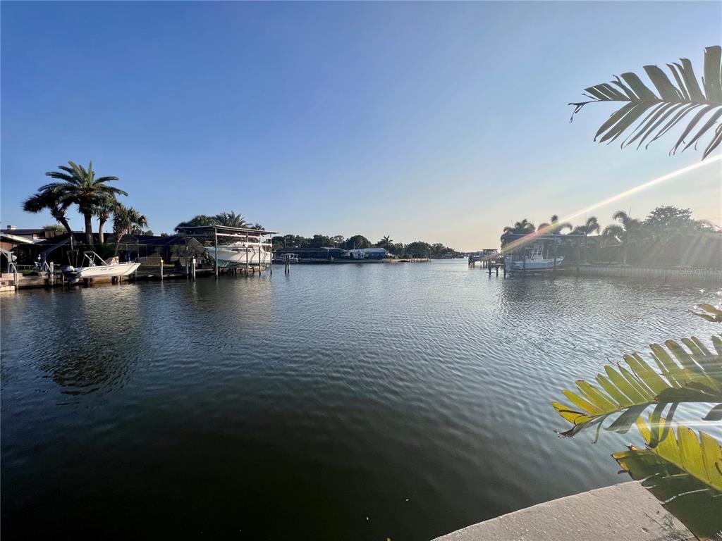 1796 BROOKSIDE BOULEVARD, LARGO, FL — photo 2 of 7