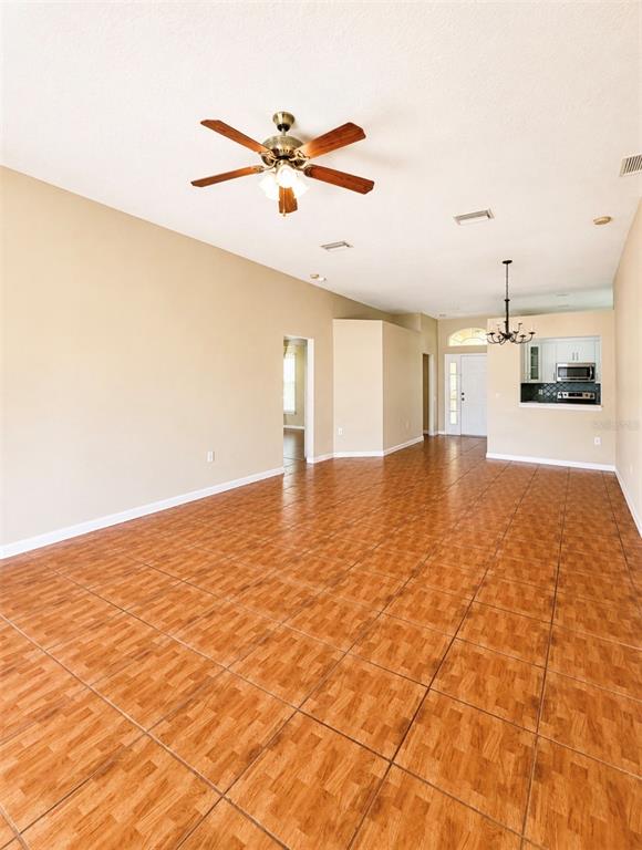 5541 DARK STAR LOOP, WESLEY CHAPEL, FL — photo 5 of 9