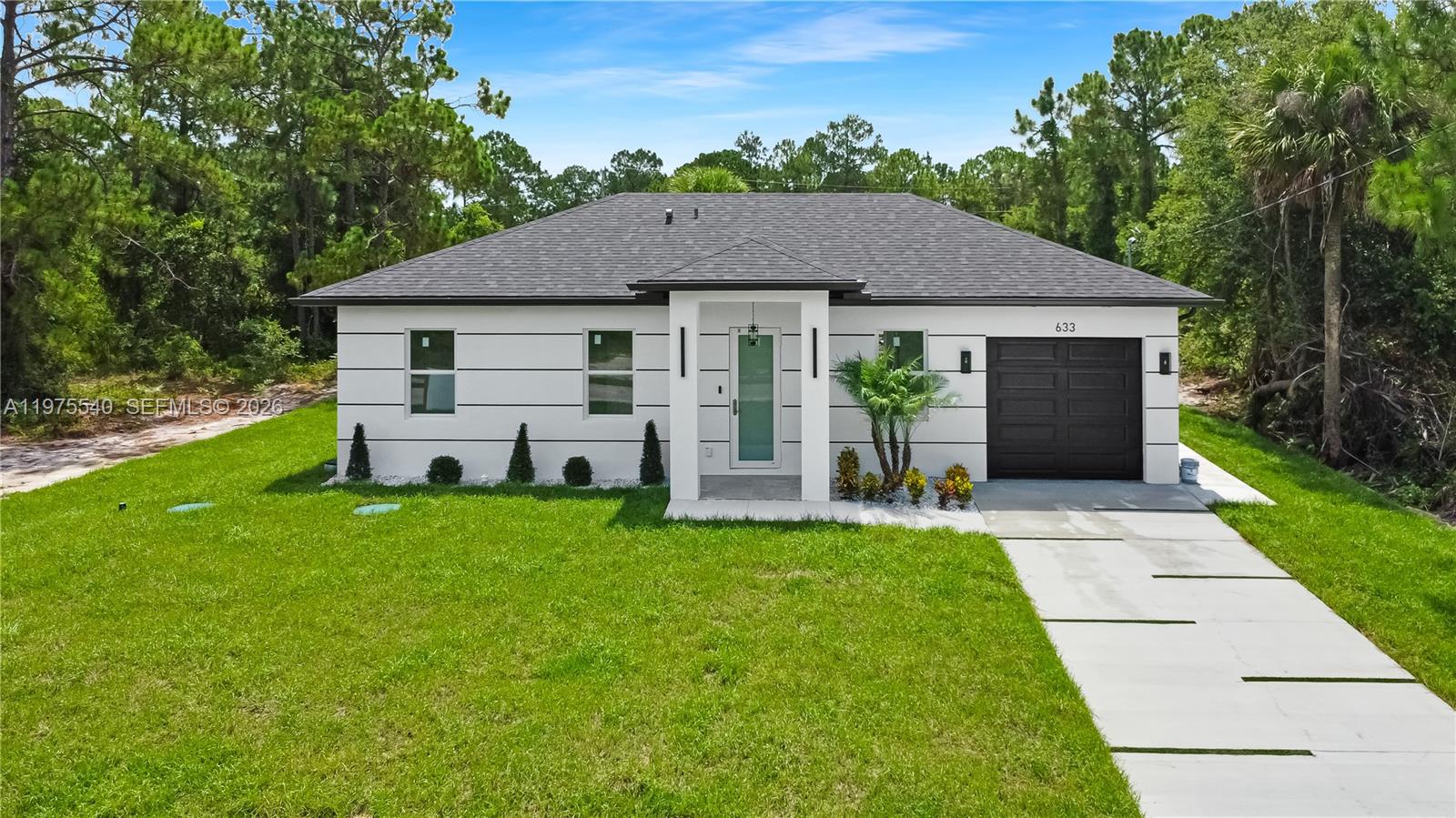 633 S WABASSO, Lehigh Acres FL 33974