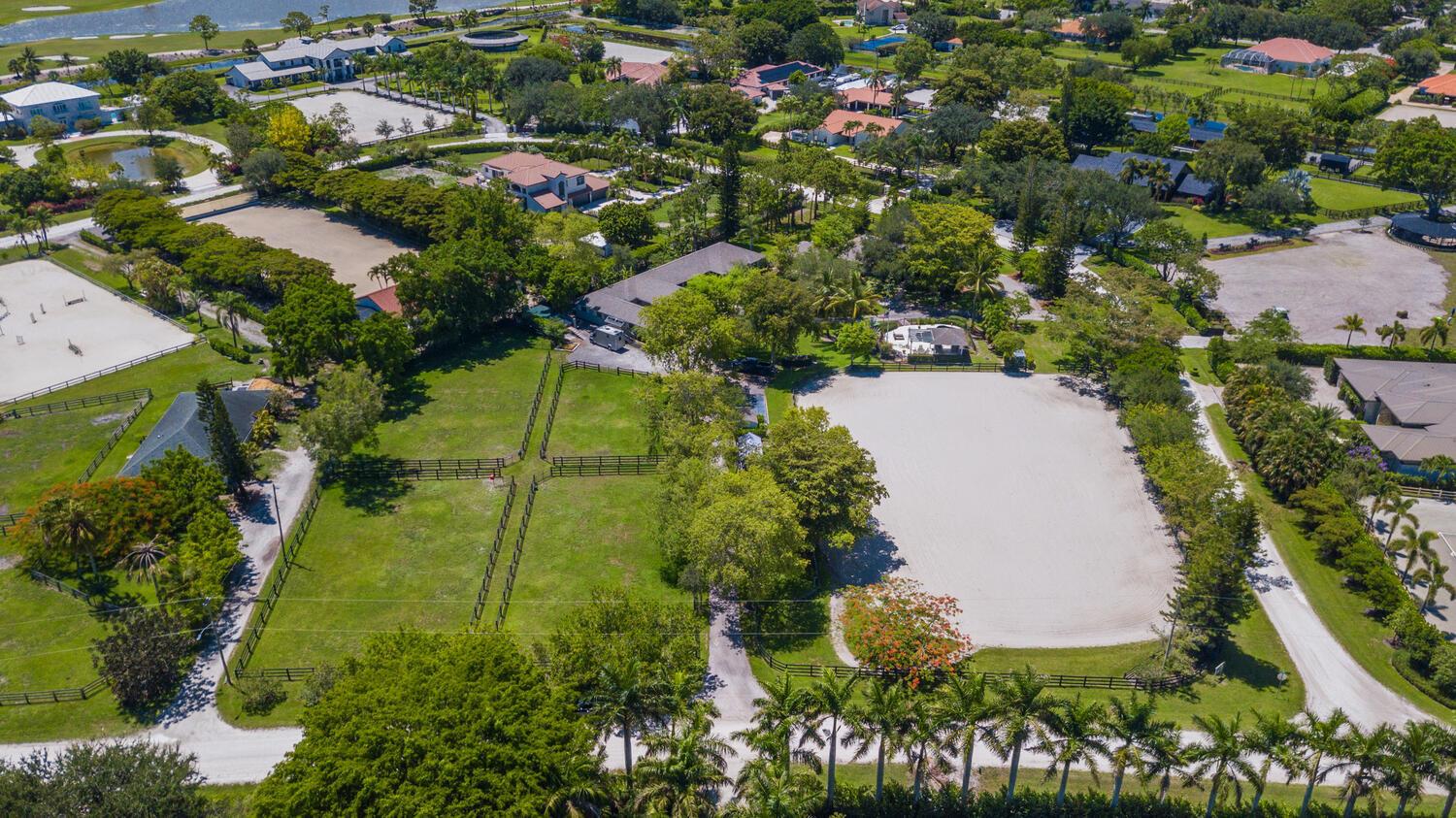 2040 Appaloosa Trail, Wellington FL 33414