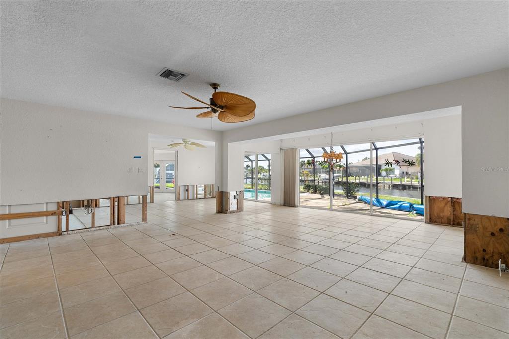 2194 BAYOU ROAD, PUNTA GORDA, FL — photo 3 of 30