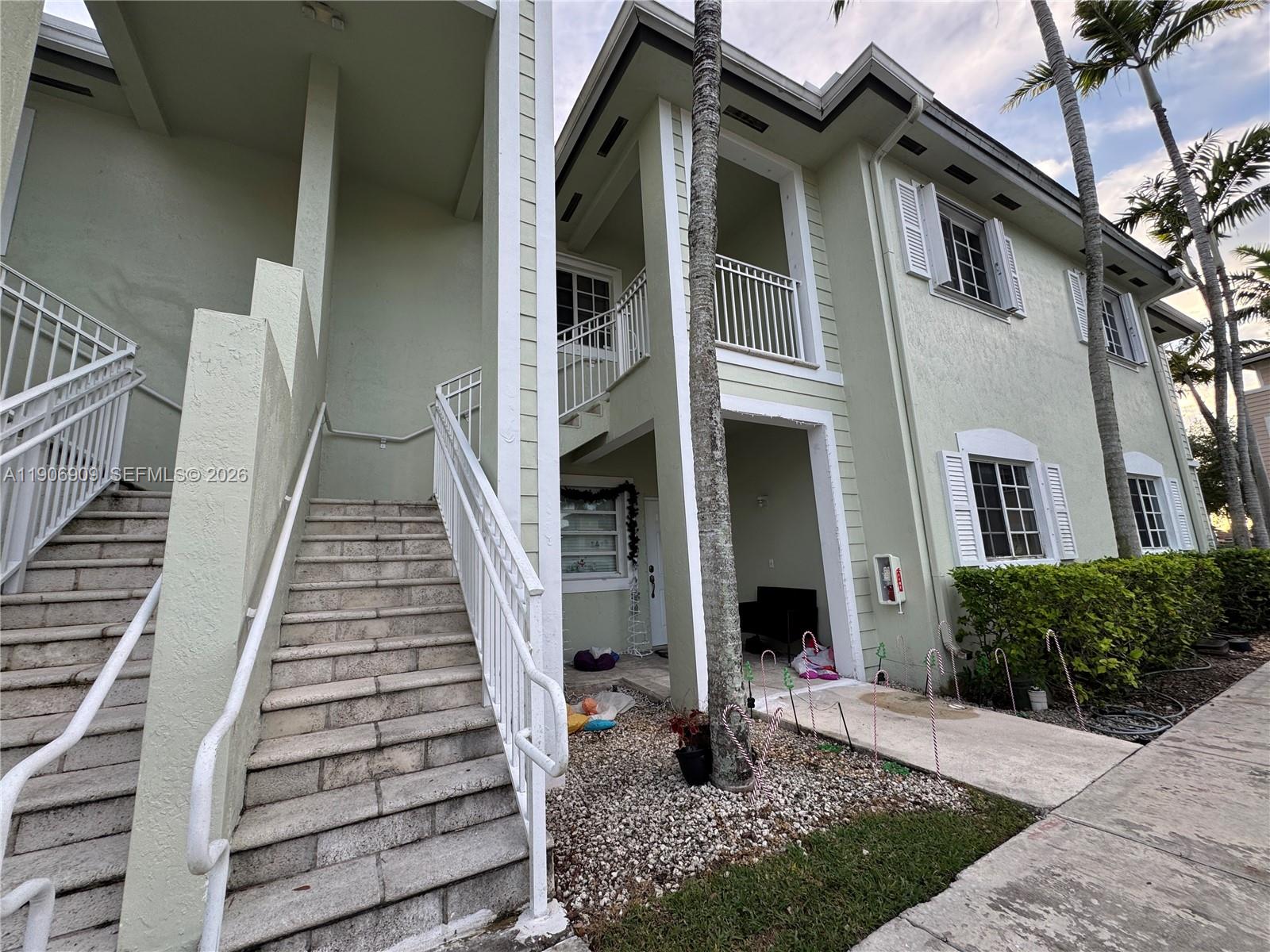 2590 NE 3rd Dr # 203, Homestead FL 33033